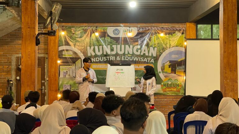 Pengalaman Fakultas Farmasi UMBJM saat Kunjungan, Belajar, dan Praktik di Eduwisata Kebun Herbal